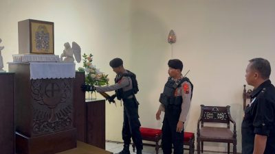 Pastikan Keamanan Dan Kelancaran Perayaan Natal, Polres Blora Sterilisasi Gereja