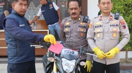 Kasat Reskrim Polres Blora, AKP. Zaenul Arifin saat melaksanakan konferensi pers.